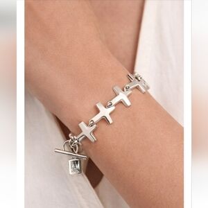 Robert Lee Morris Silver Tone Cross Link Bracelet | Toggle Clasp | Designer